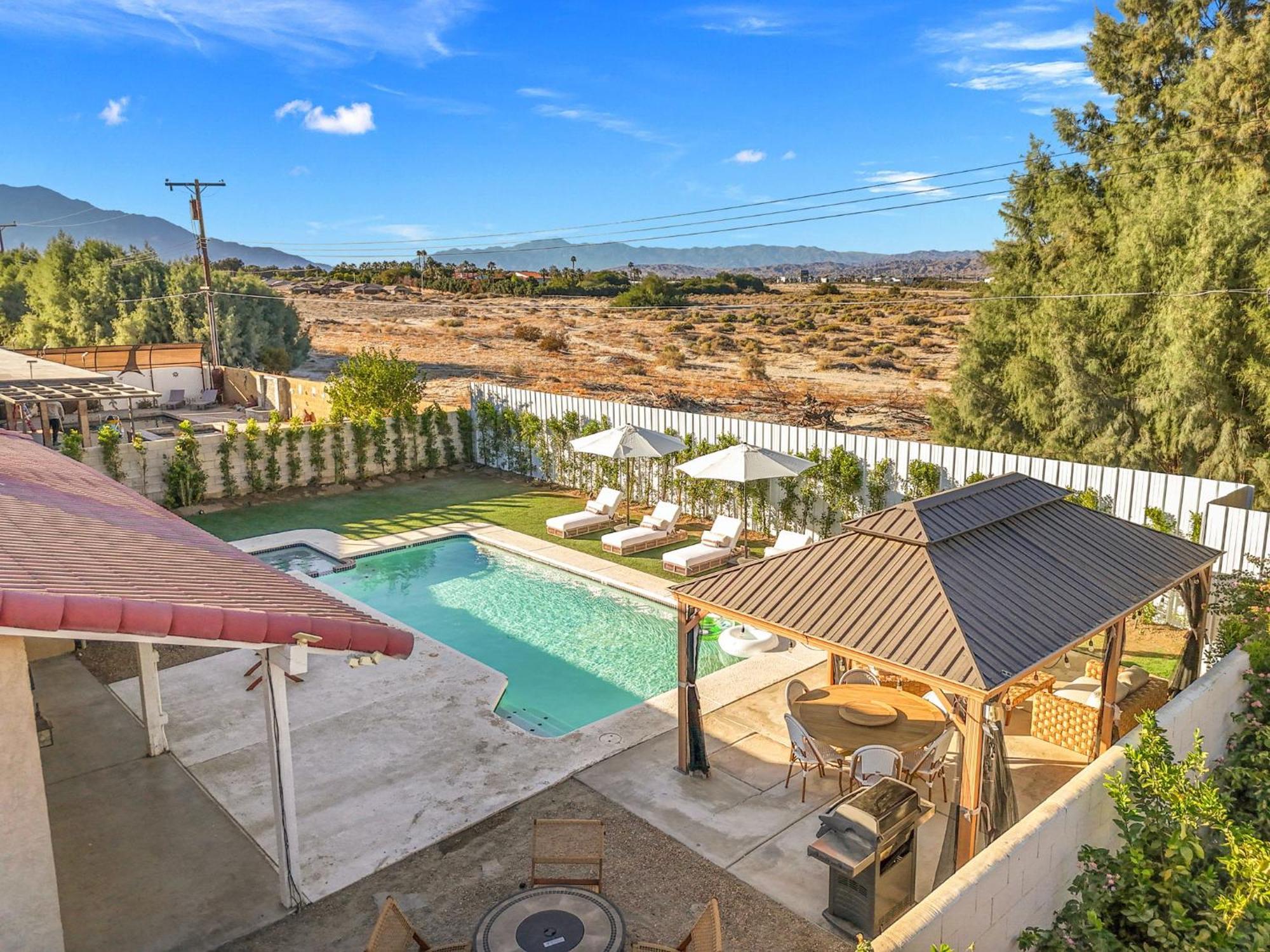 Rather Be Desert Getaway By Rather Be Properties Bermuda Dunes Exterior photo