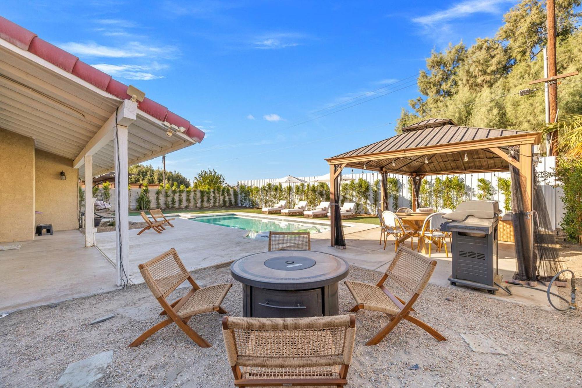 Rather Be Desert Getaway By Rather Be Properties Bermuda Dunes Exterior photo